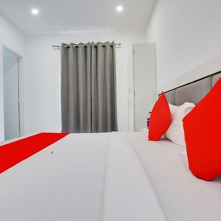 Hotel O Sky White House Лудяна Екстериор снимка